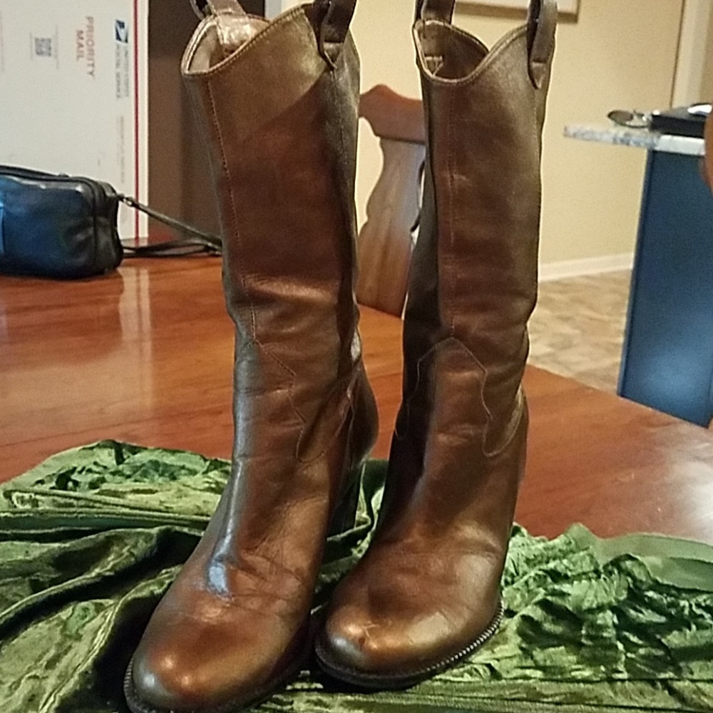 Gianni Bini Western flare leather boots - Picture 2 of 8